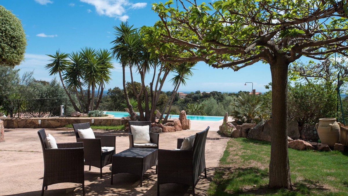 Porto-Vecchio Apartment | Perfect Holiday! Apartment with view and close to the beach, quiet 6000 m²