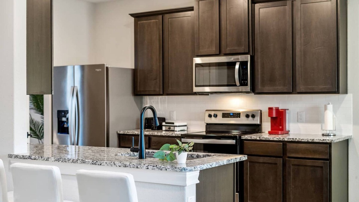 John T White House | Perfect Home for Families Displaced by Insurance