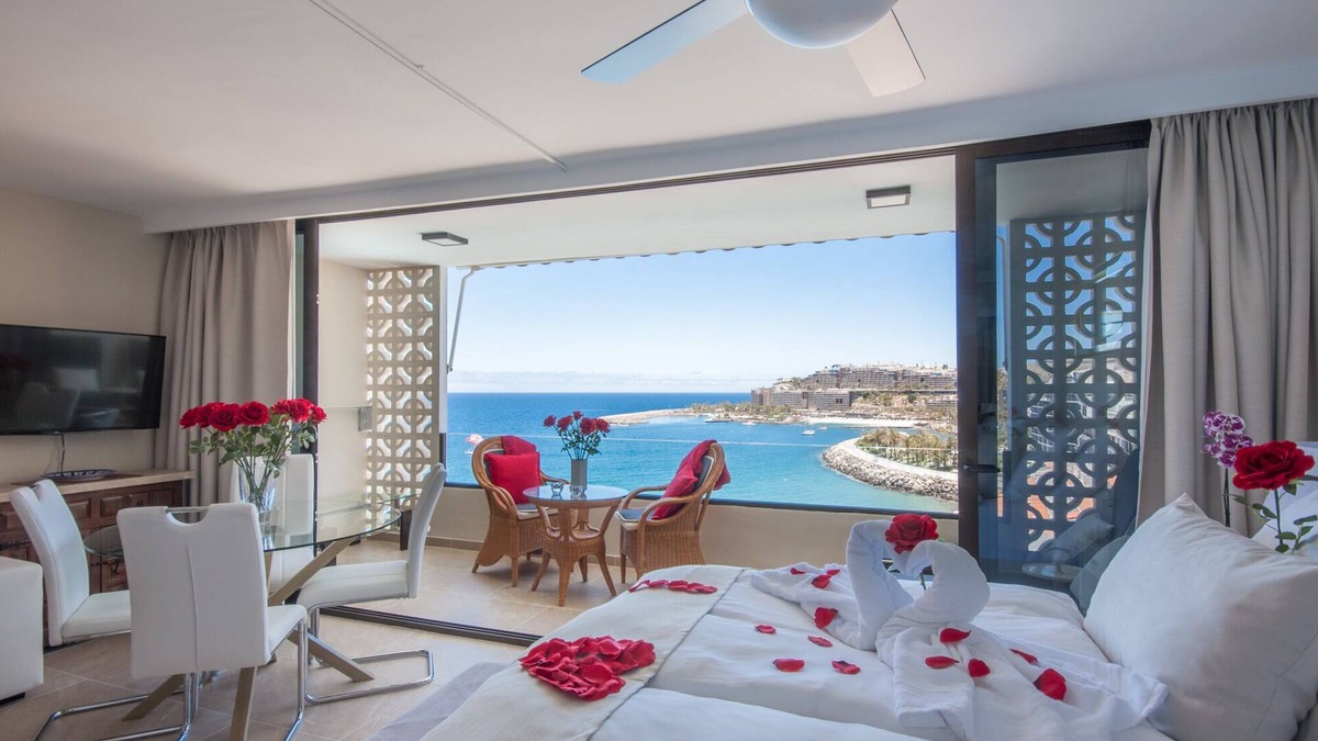 Patalavaca Apartment | Perfect honeymoon or romantic getaway in Gran Canaria