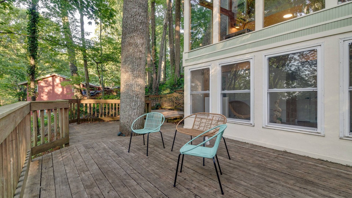 Knoxville House | Perfect Idyllic Getaway