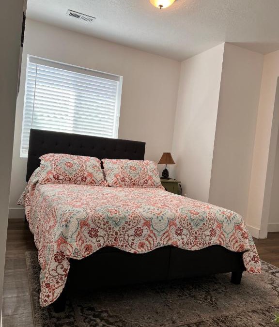 Tooele Apartment | Perfect Little Place
