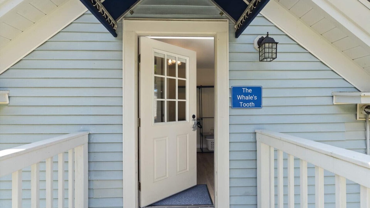 Boothbay Apartment | Perfect location for Mid-Coast attractions