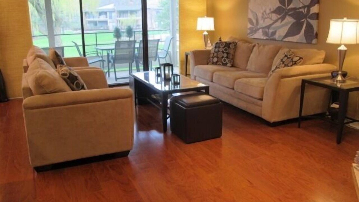 Fontana-on-Geneva Lake Condo | Perfect Location Lake Geneva/Abbey Villas condo