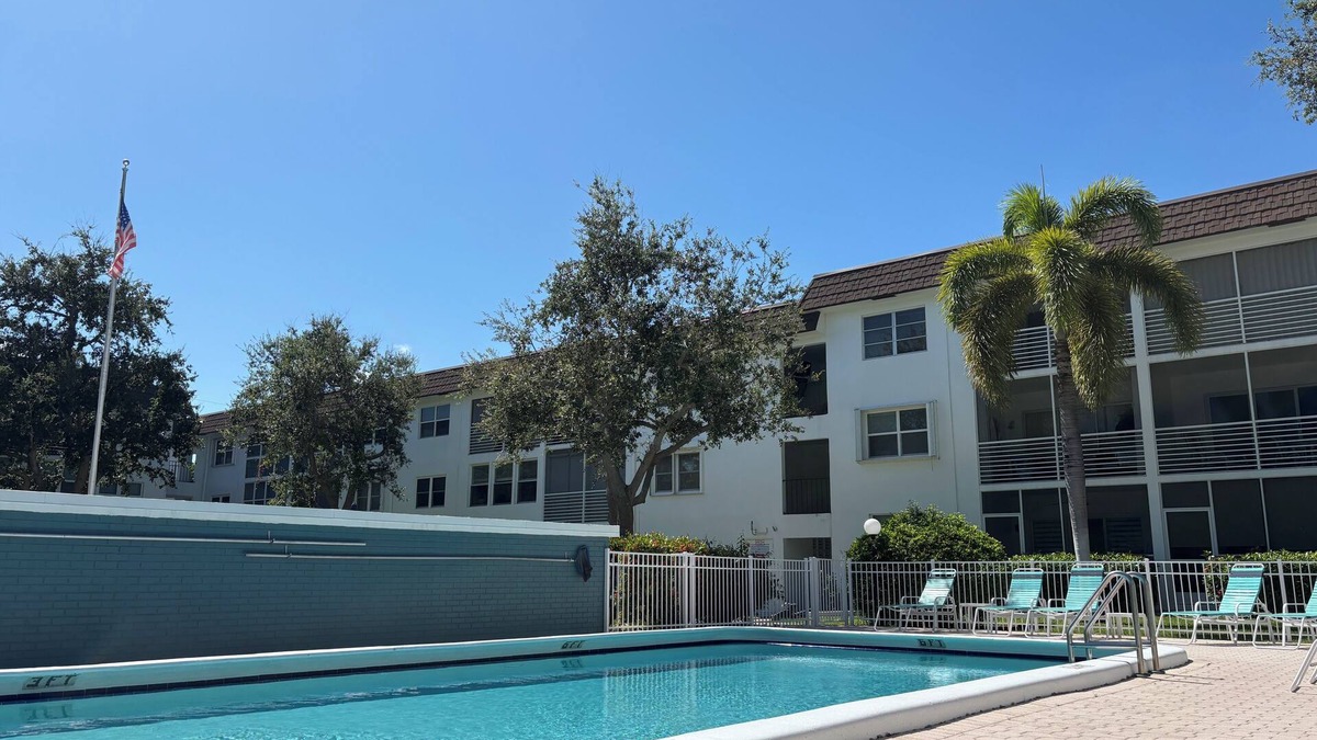 Bel Air Condo | Perfect Peaceful Beach Getaway