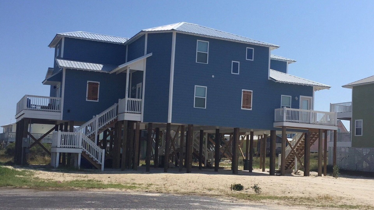 Fort Morgan House | PERFECT PLACE FOR A BEACH GETAWAY! FALL MEANS FALLING RATES! COME ENJOY !