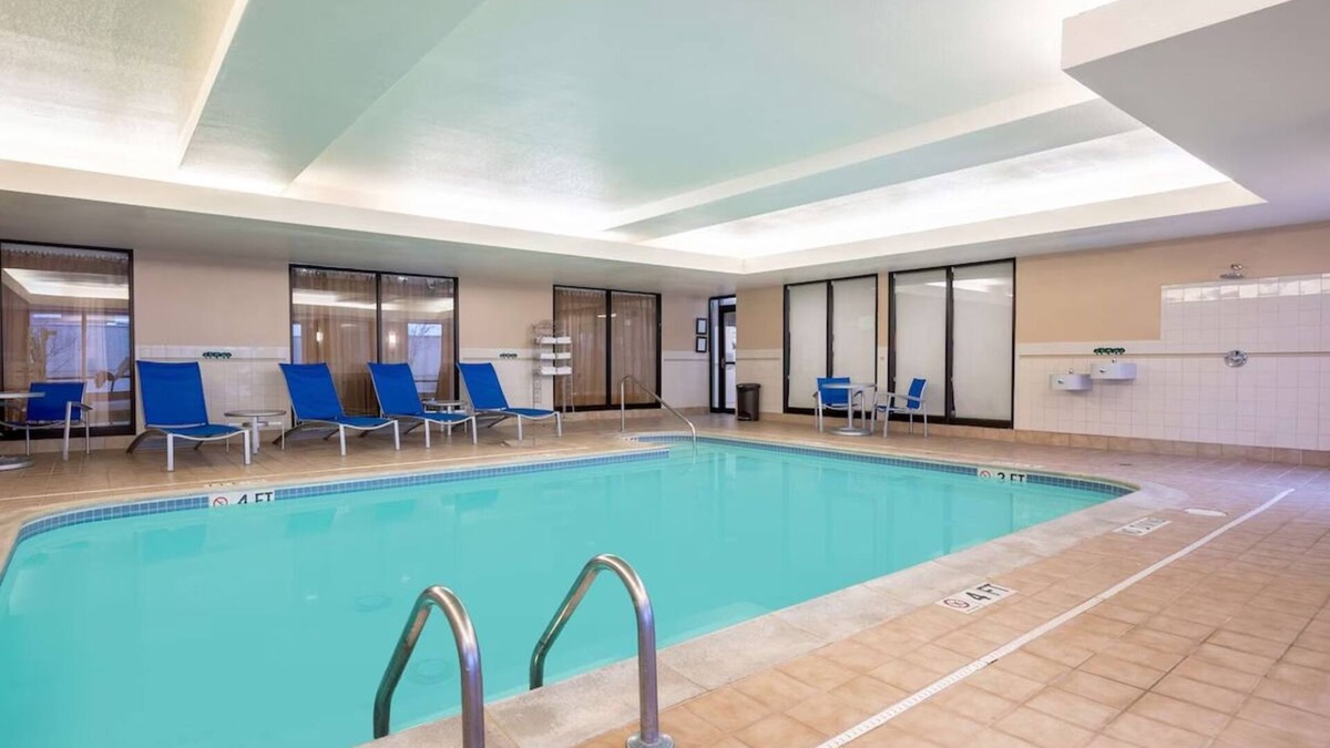 Novi Hotel | Perfect Room for Pet Owners Seeking a Relaxing Getaway with Swimming Pool