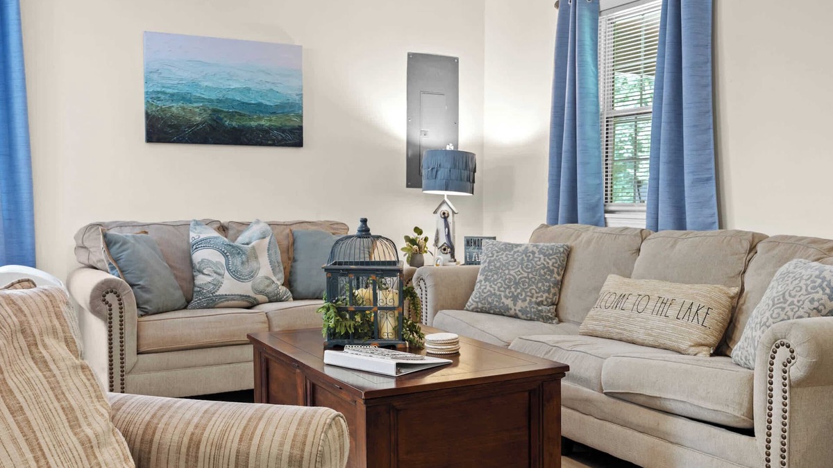 Falls of Rough House | Perfect Rough River Lake Stay! Fam & Pet Friendly!