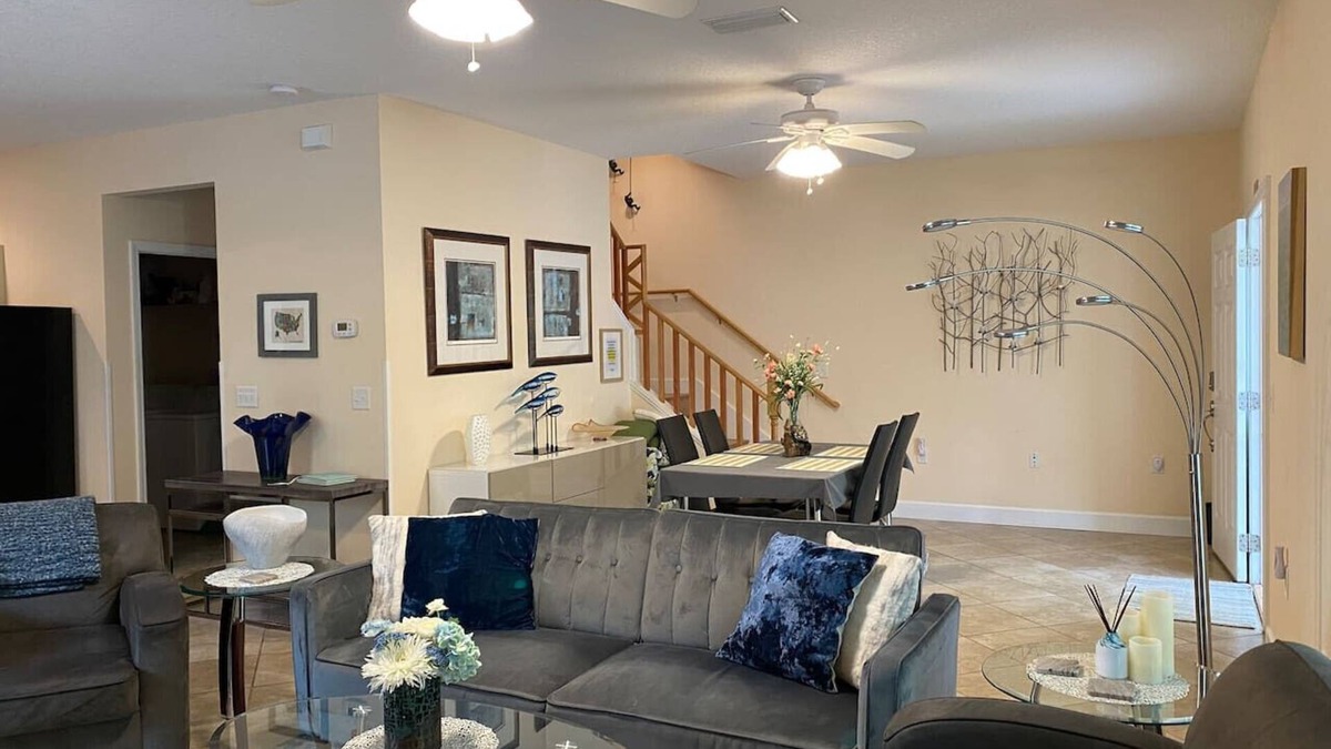 Downtown Historic District House | Perfect wedding/beach/golf retreat