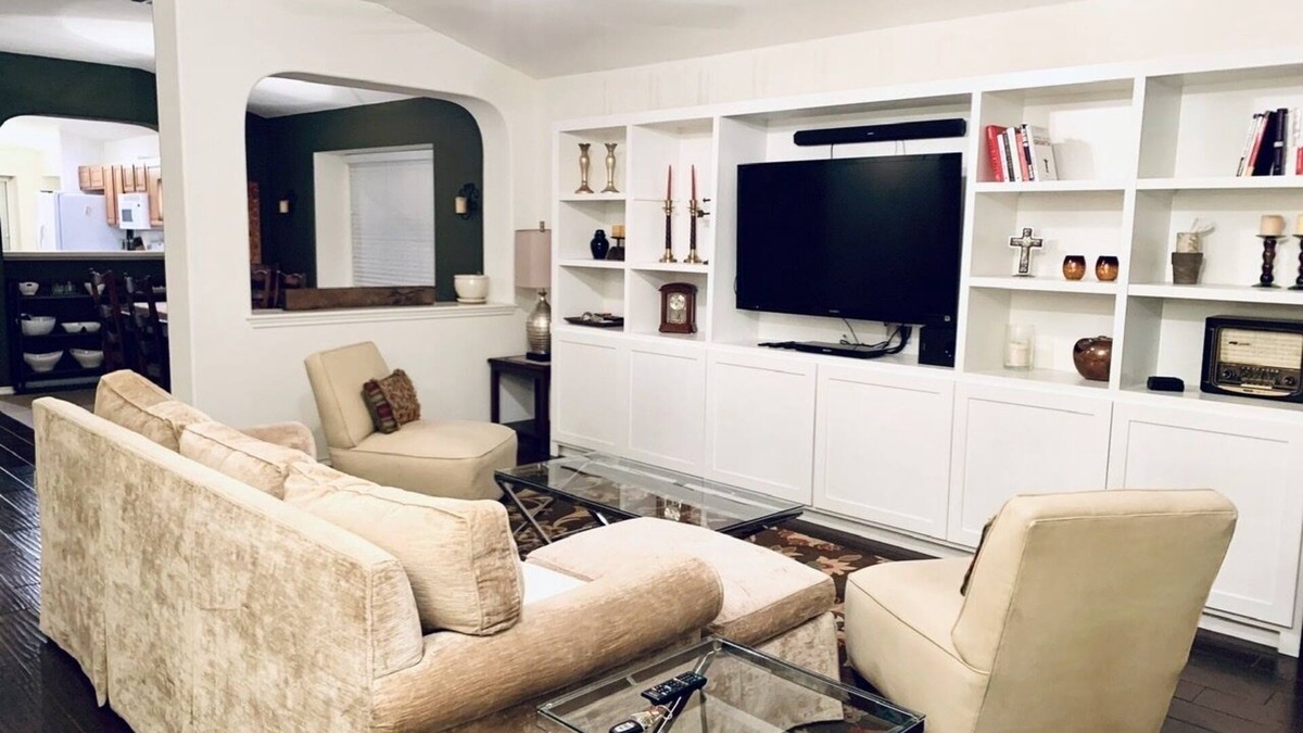 Schertz House | Perfectly located 3BR (no steps) - sleeps up to 7