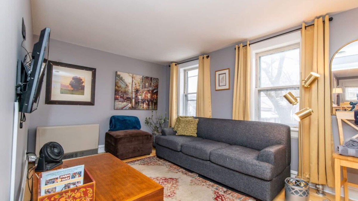 Old North End Apartment | Perfectly Located Private Apartment