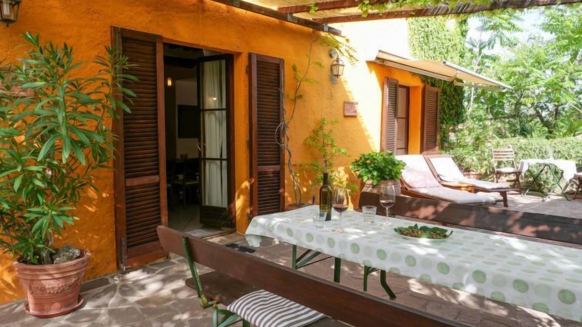 Montieri House | Pergola by Interhome