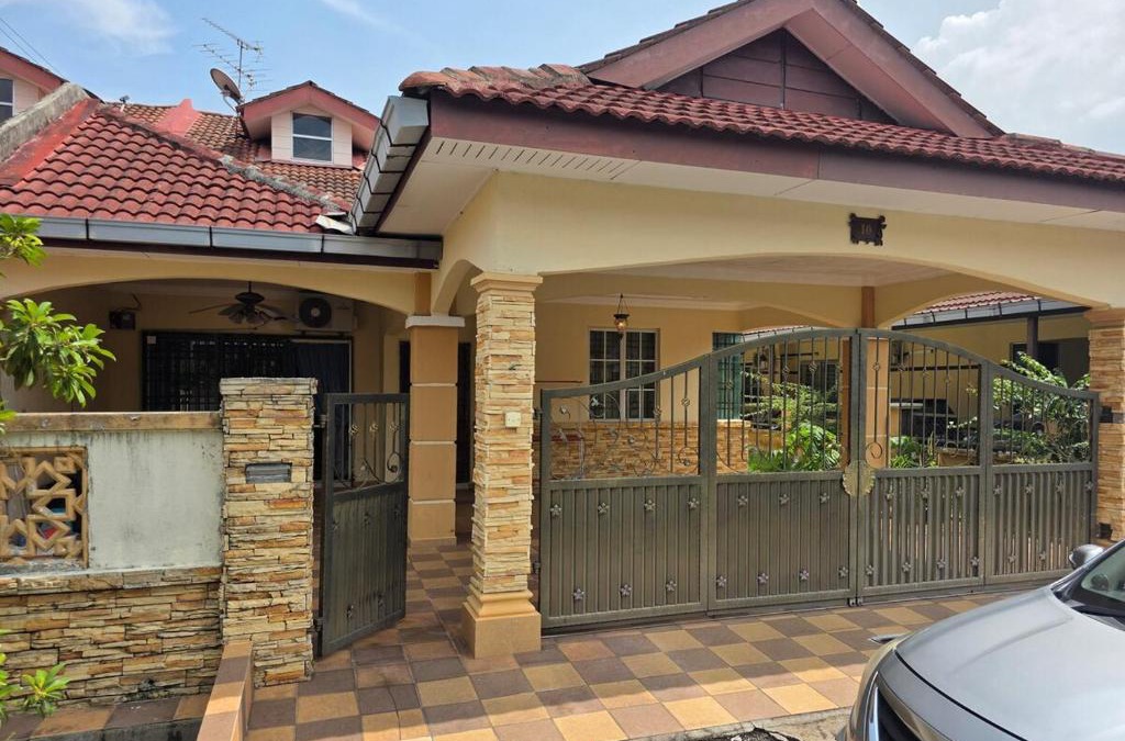 Bandar Seri Iskandar House | Permata Atiey Homestay