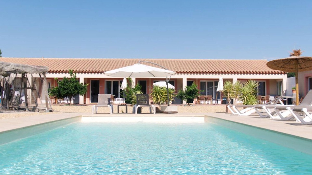 Villeneuve-de-la-Raho House | Perpignan, New, Very nice estate in an organic olive grove, 11 pers, Clim,