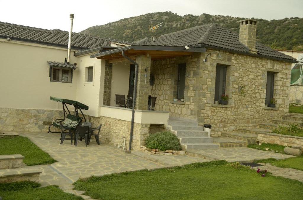Kastritsa House | Persefoni's Home