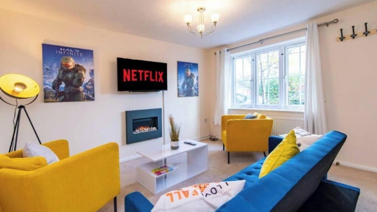 Alvaston Apartment | Pet Friendly 3 Bedroom Apartment w/Garden in Derby