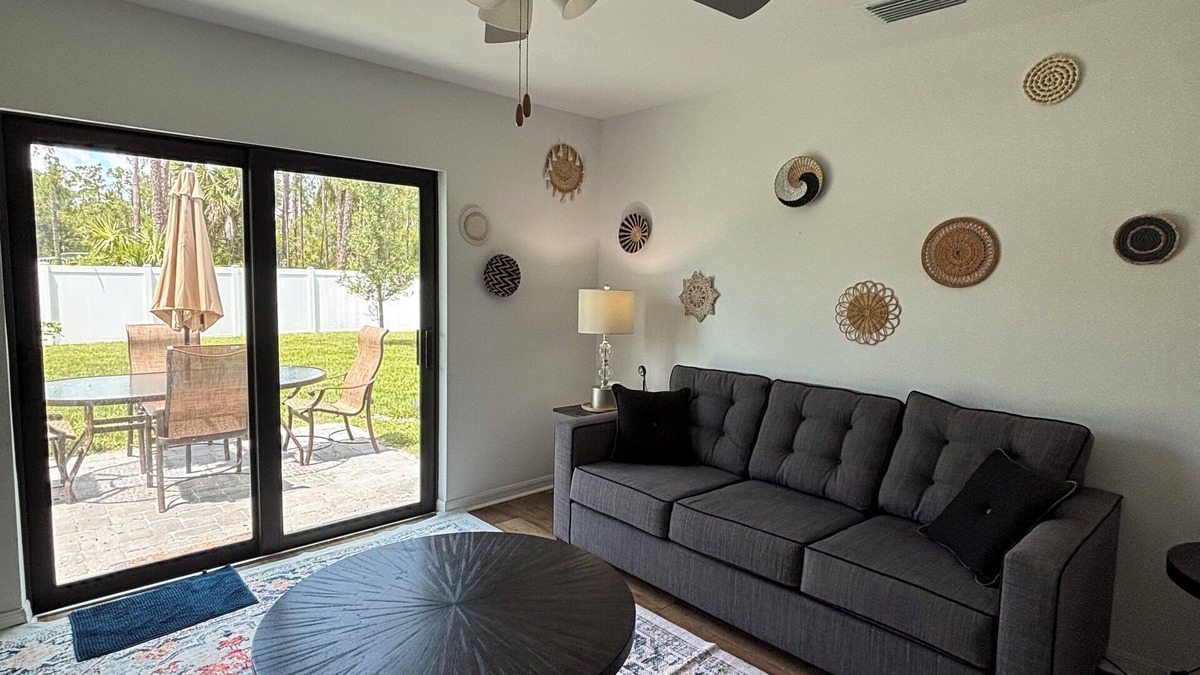 North Port House | Pet-Friendly 3BR w/Garage & Fenced Yard-Near Beaches