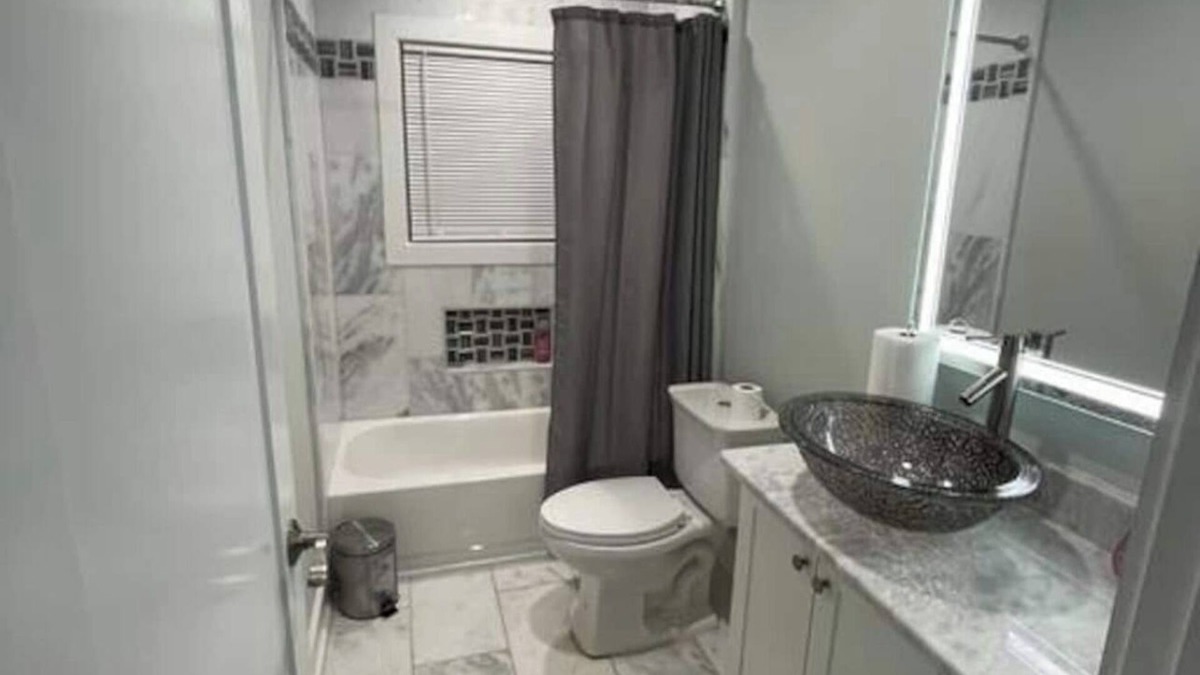 Decatur House | Pet friendly 4-bedroom house in Decatur