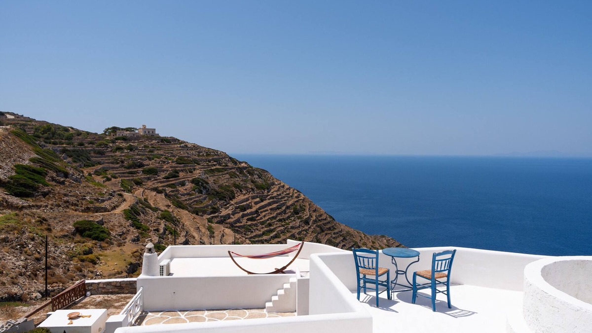Sikinos Apartment | Pet-Friendly Apartment 'Antiparos' with Sea View & Wi-Fi