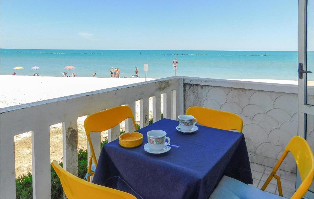 Marotta Apartment | Pet Friendly Apartment In Marotta