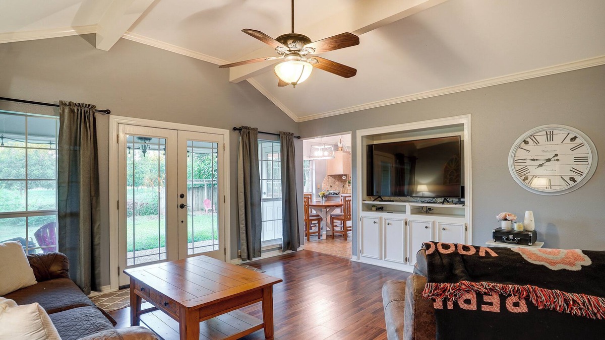 Bossier City House | Pet-Friendly Bossier City Home Rental: Fenced Yard