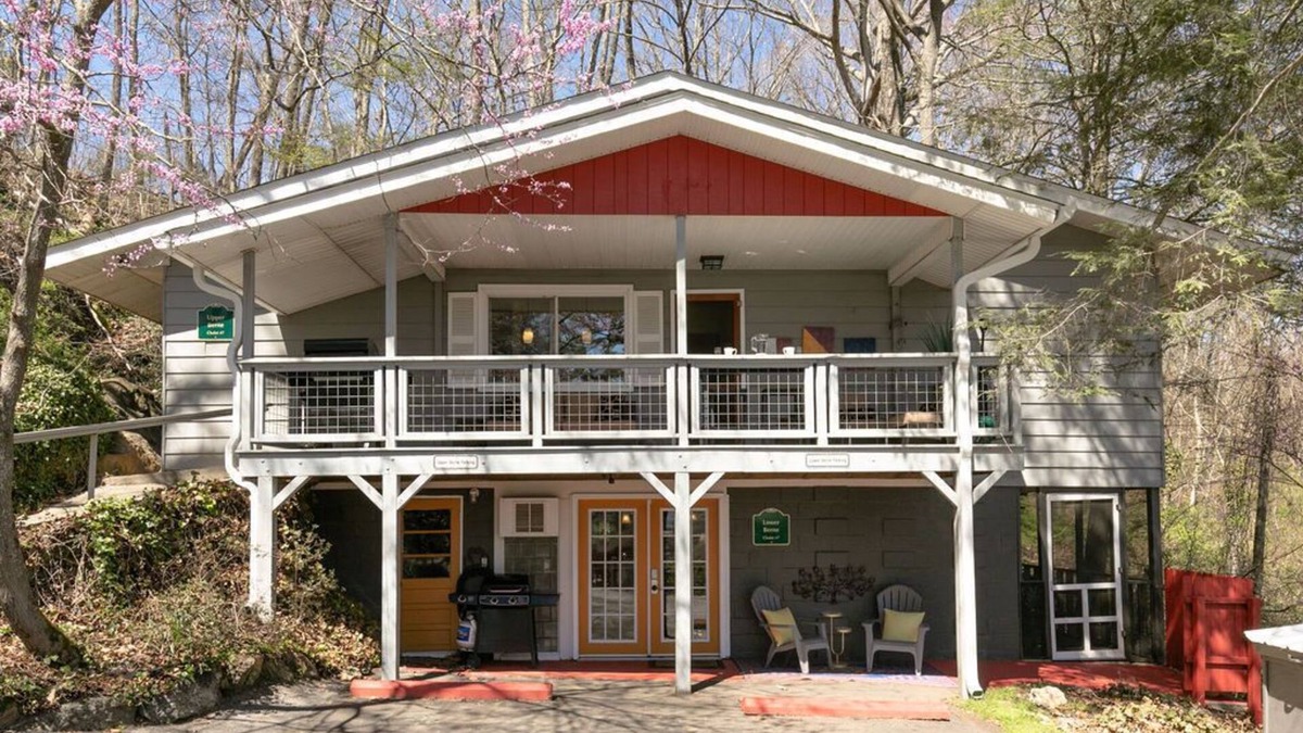 East End - Valley Street Ski Chalet | Pet Friendly Chalet, Tucked in the Trees and only three minutes from downtown!