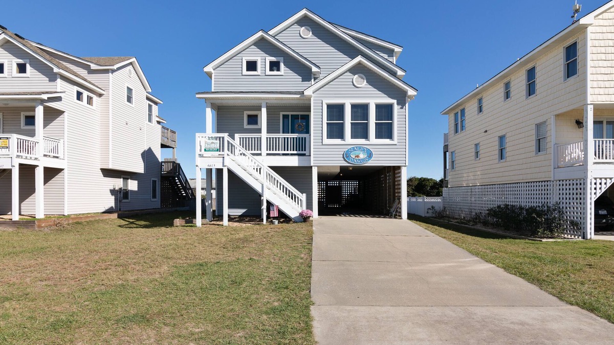 Kitty Hawk House | Pet Friendly Family Rental with rec room, private pool, and hot tub.
