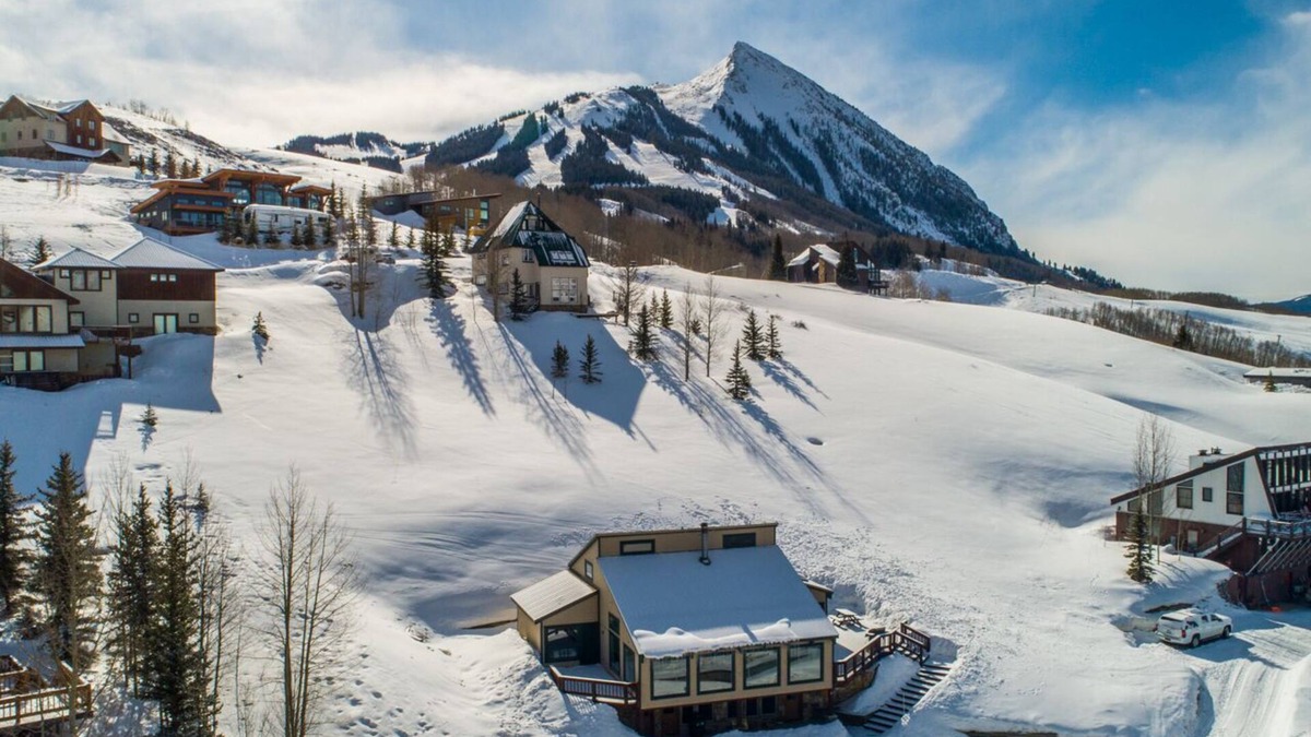 Crested Butte House | Pet Friendly, Great Views, Great For Large Groups