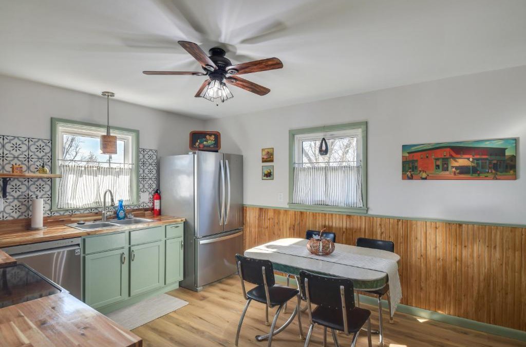 Hiawatha House | Pet-Friendly Hiawatha Retreat with Private Yard!