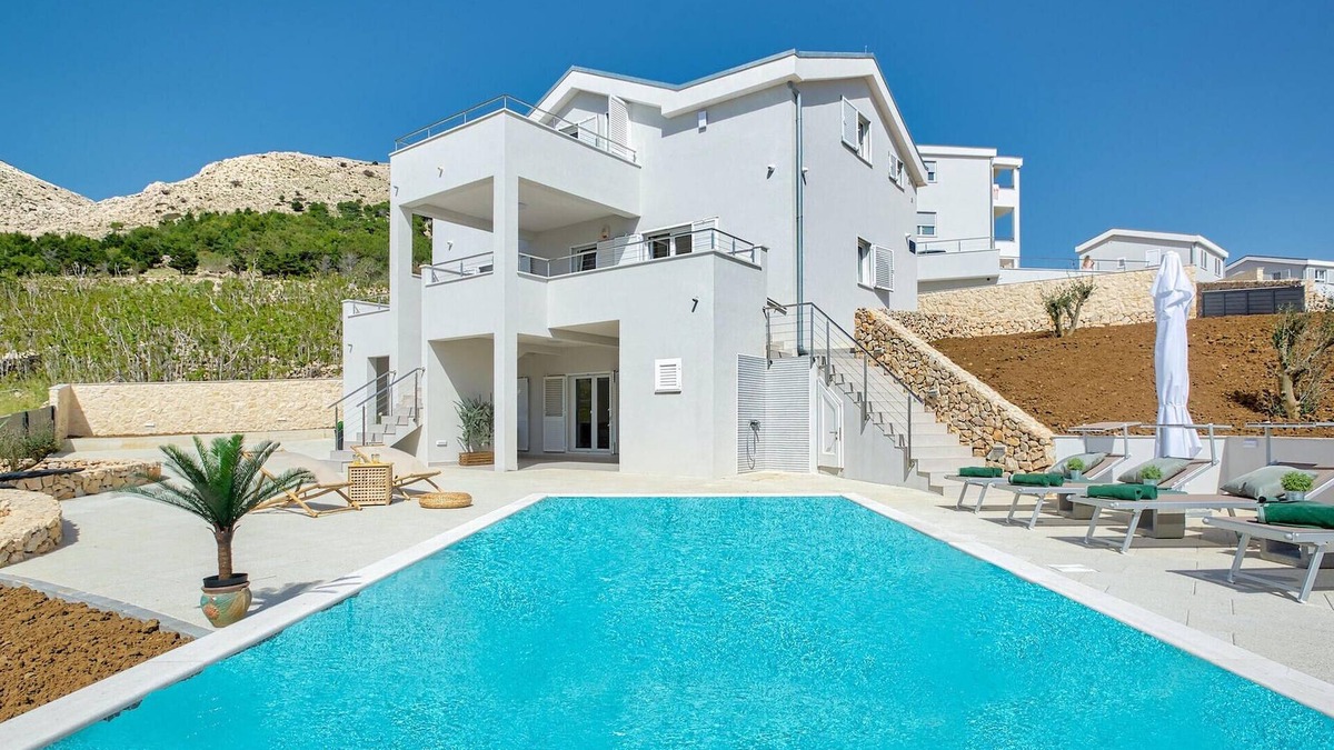 Metajna House | Pet friendly home in Metajna