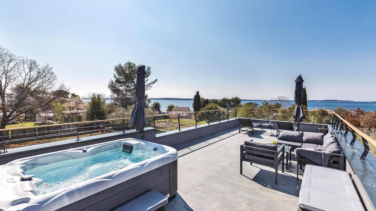 Fazana House | Pet friendly home in Peroj with kitchen