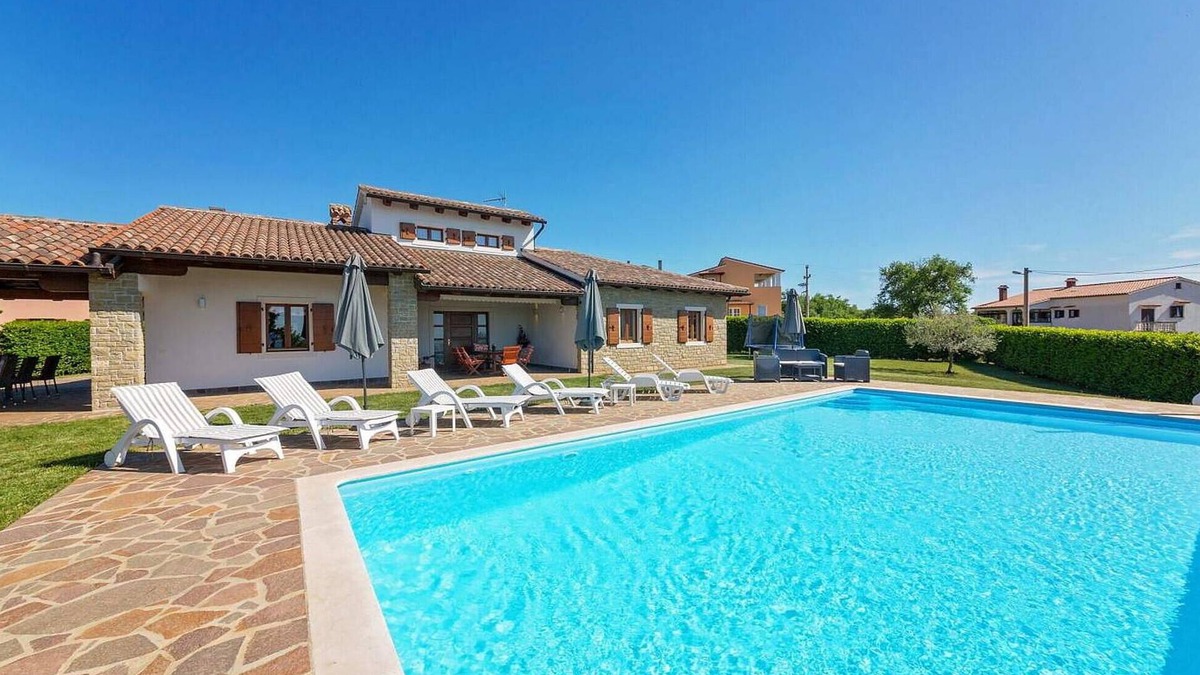 Strpacici House | Pet friendly home in Visnjan with WiFi