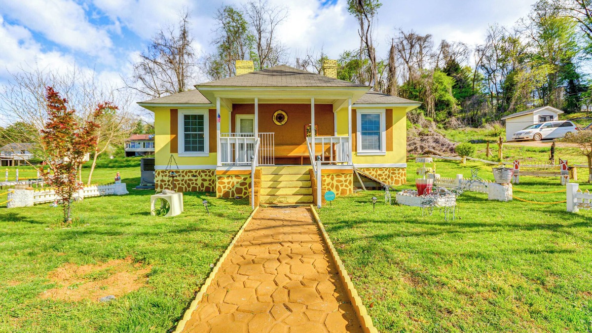 Fieldale House | Pet-Friendly Home w/Grill & Porch in Martinsville
