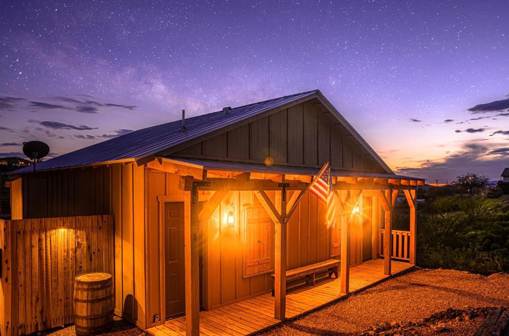 Tombstone Ski Chalet | -Pet Friendly- Miners Cabin #6 - King Bed with Private Balcony