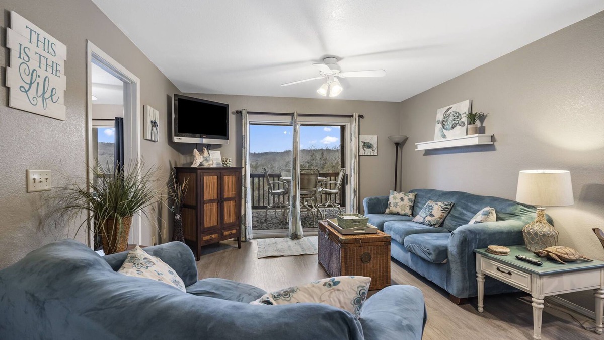 Indian Point Condo | Pet Friendly | No Stairs | Deck + Lake Views