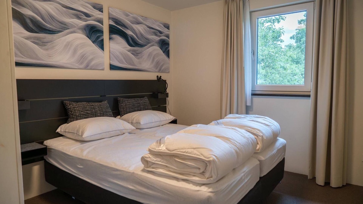 Beesel House | Pet Friendly & Peaceful Stay