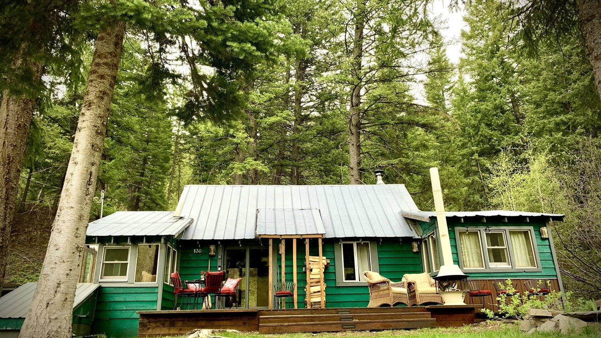 Sun Valley Cabin | Pet Friendly quiet Cabin with privacy and backcountry access.