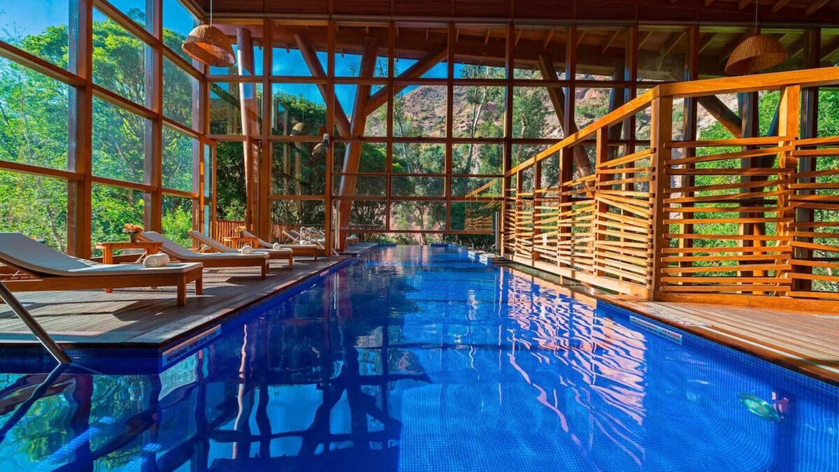 Maras Hotel | Pet-Friendly Spacious Room Near Machu Picchu | Free Parking | Onsite Pools