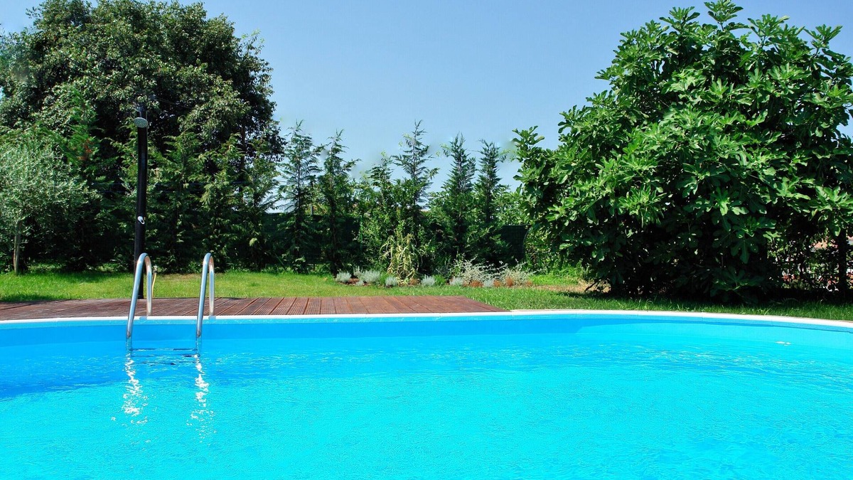 Rovinjsko Selo Villa | Pet friendly stone villa near Rovinj