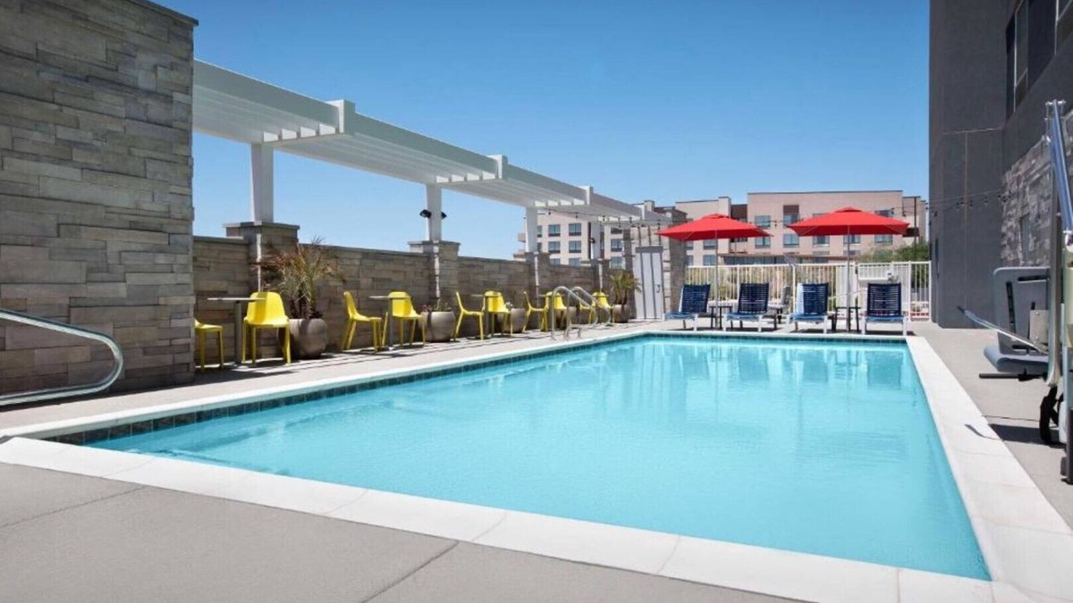 Norterra House | Pet-friendly suites in Deer Valley
