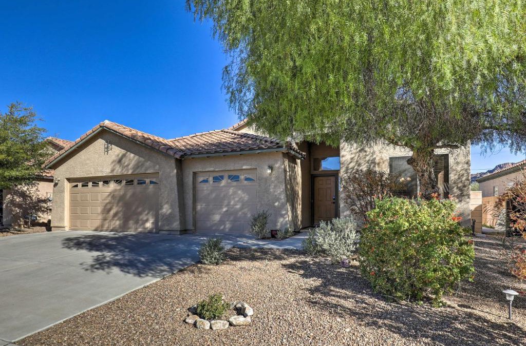 Tucson Mountain Sanctuary House | Pet-Friendly Tucson Home with Patio and Mountain Views