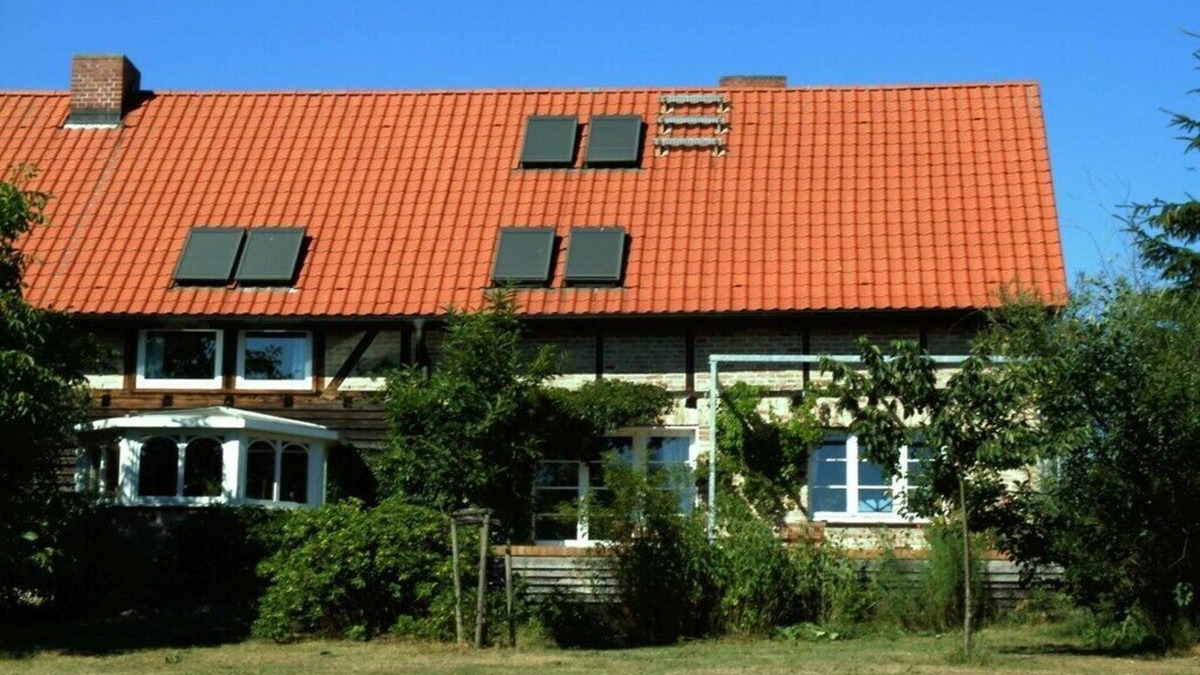 Metzelthin House | Peter Lassau Modern retreat