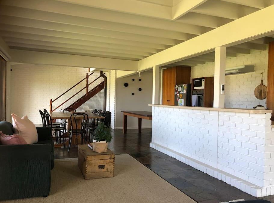 Peterborough House | Peterborough Beach House