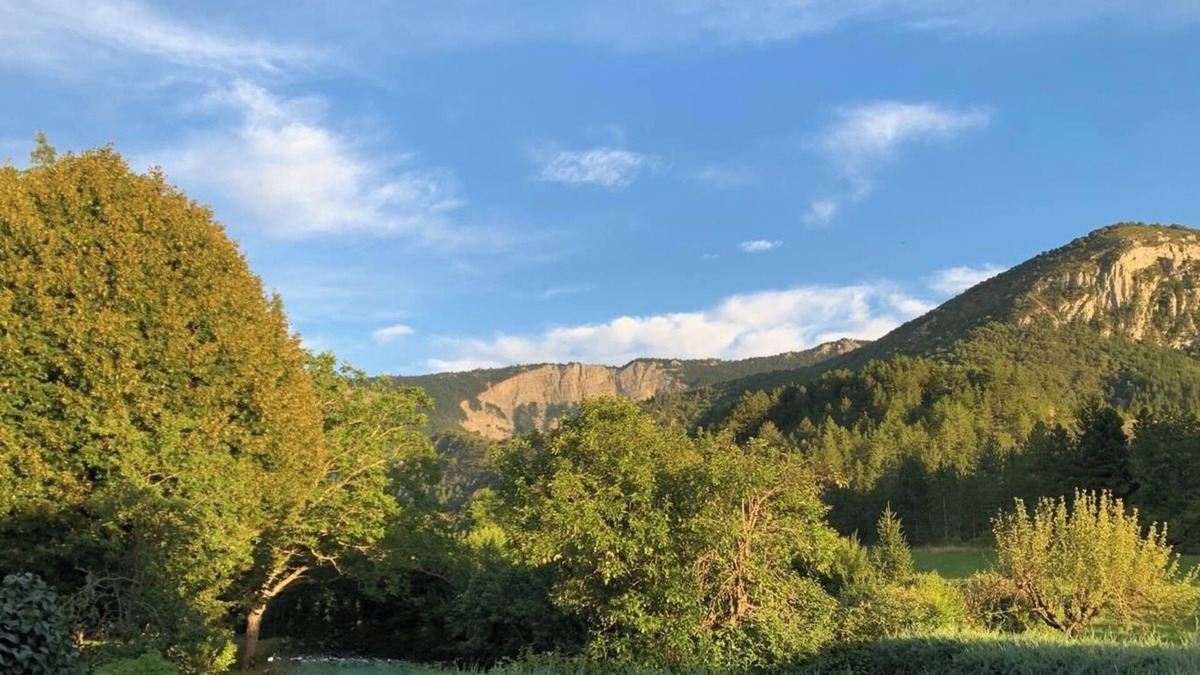 Valbelle House | Petit Coin de Paradis, Calme et Nature au Pied de la Montagne de Lure