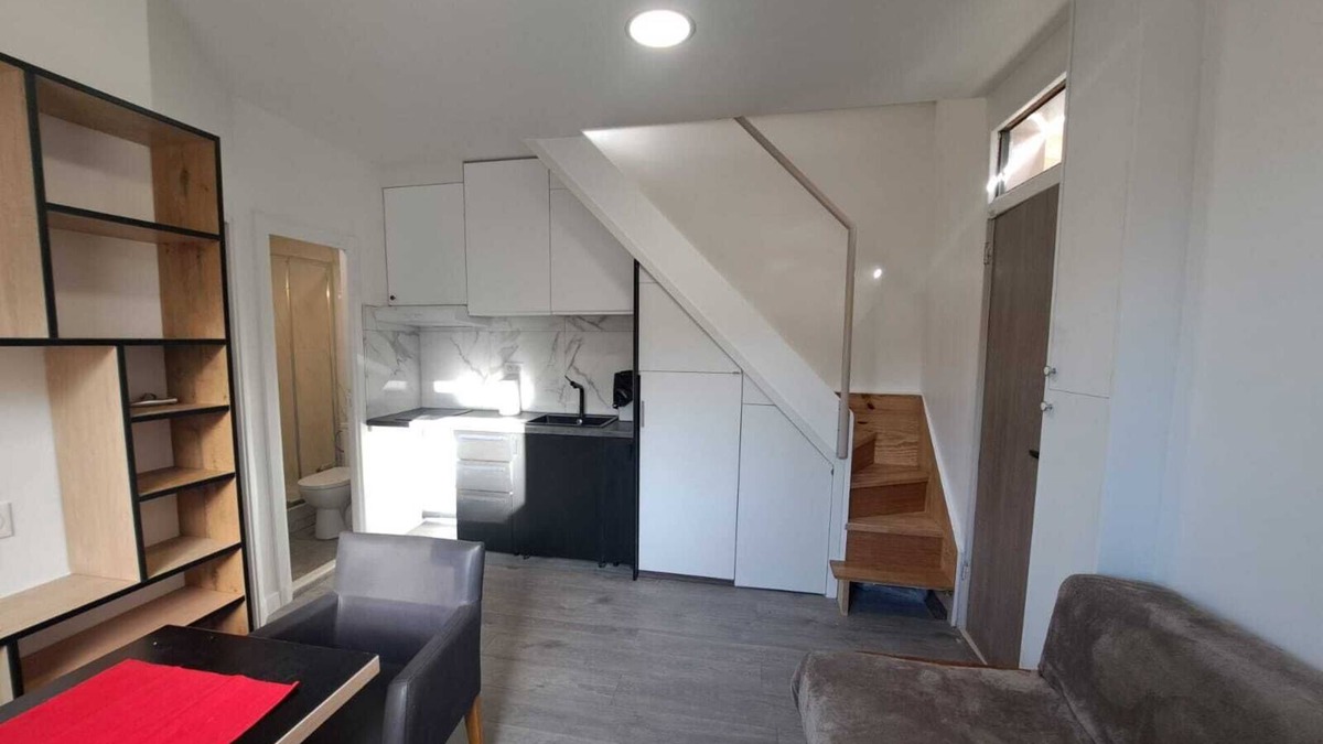 Aulnay-sous-Bois House | Petit Maison Proche de Laéroport et Transports. Animaux Acceptés