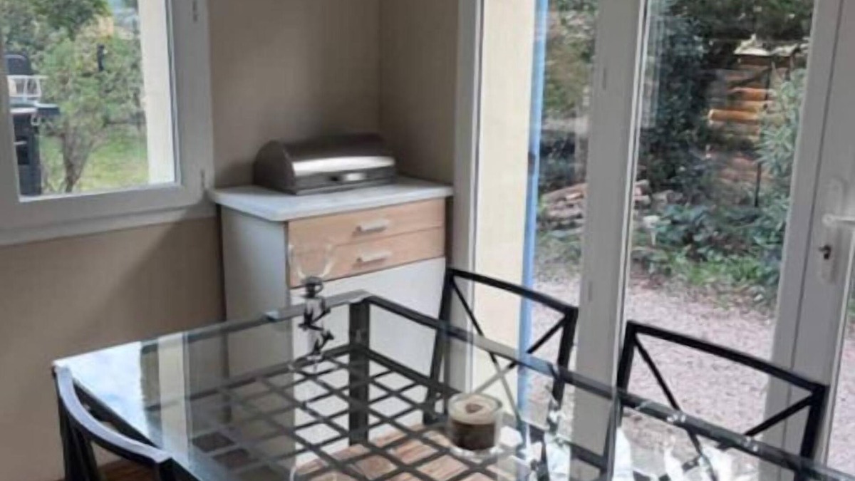 Auriol House | Petite Maison de Charme