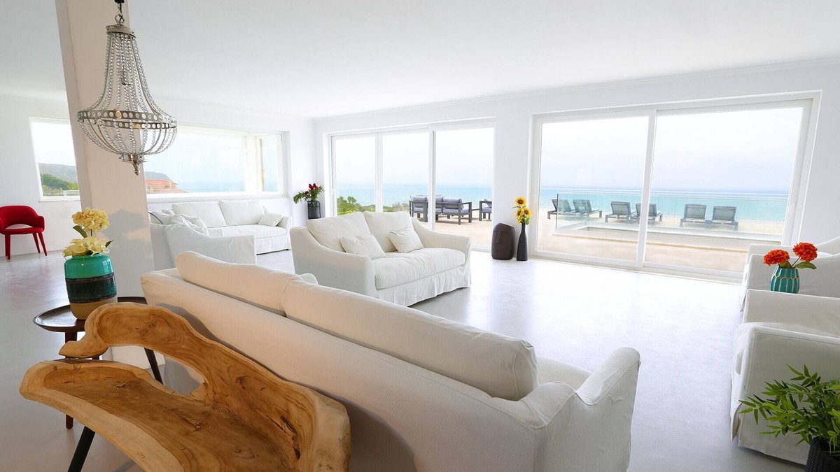 Colares Villa | PG Beach Villa I - Luxury Villa Oceanfront