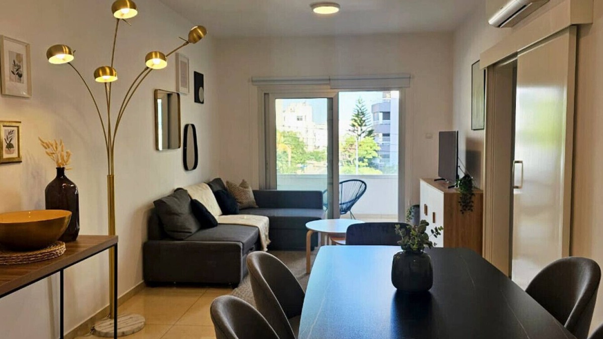 Acropolis Apartment | Phaedrus Living: Central Luxury Flat Esperidon 201