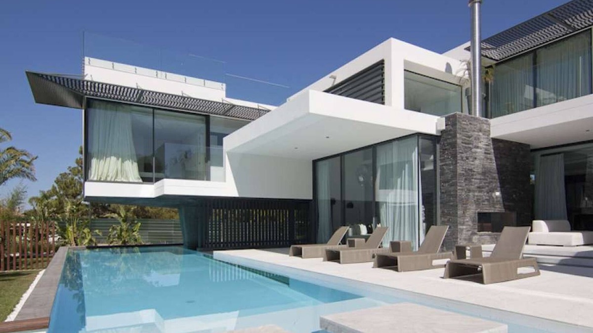 Quinta do Lago Villa | Phenomenal Algarve Villa | Villa Flowerscape | 4 Bedrooms | Steam Room & Home.