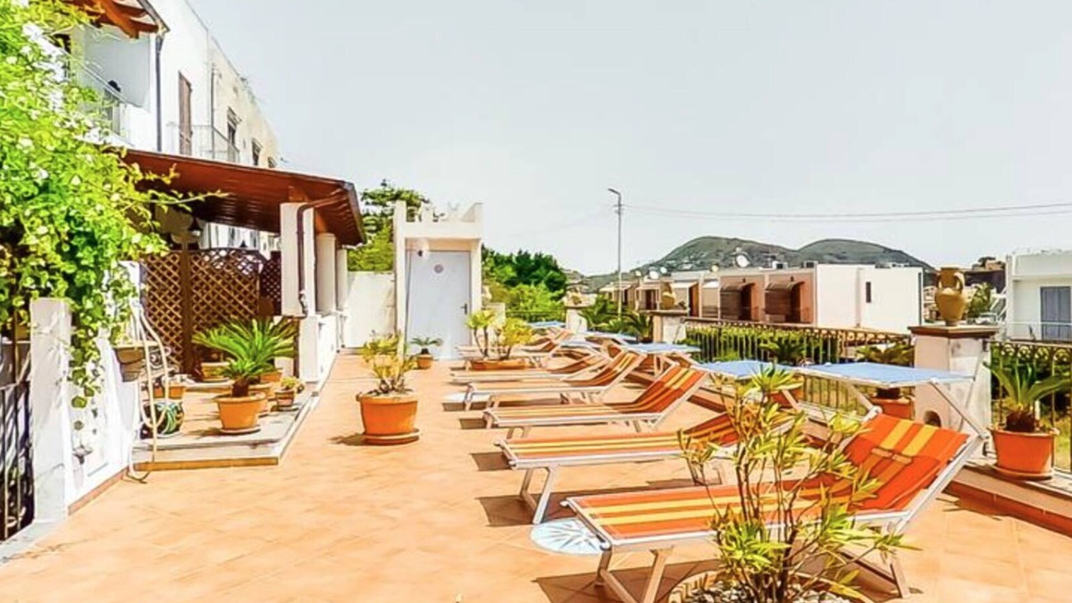 Lipari Historic Centre Bed & Breakfast | Phoinikodes By Halldis