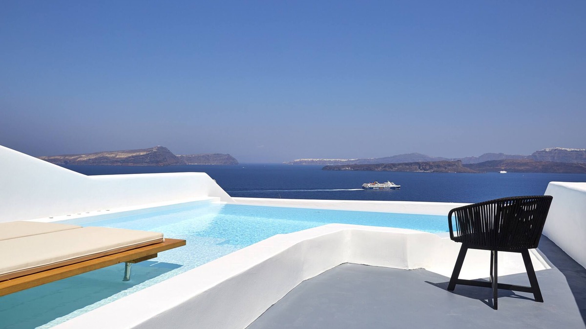 Akrotiri Hotel | Phōs The Boutique Luxury Hotel & Villas